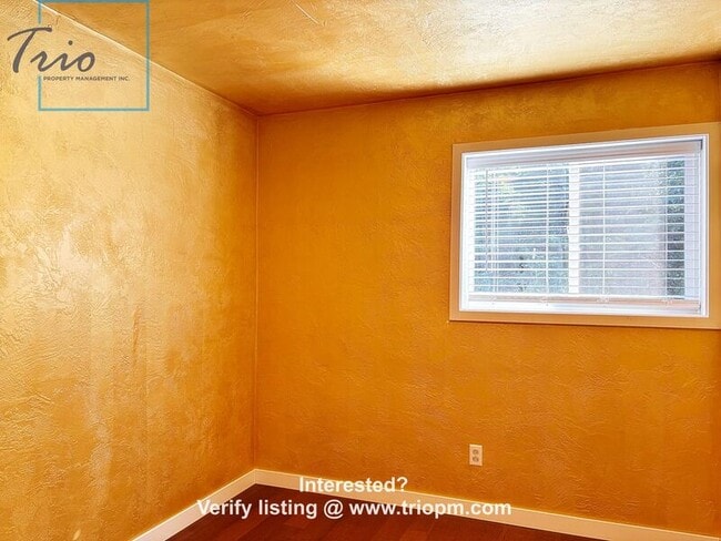 Building Photo - 3834 Onyx St