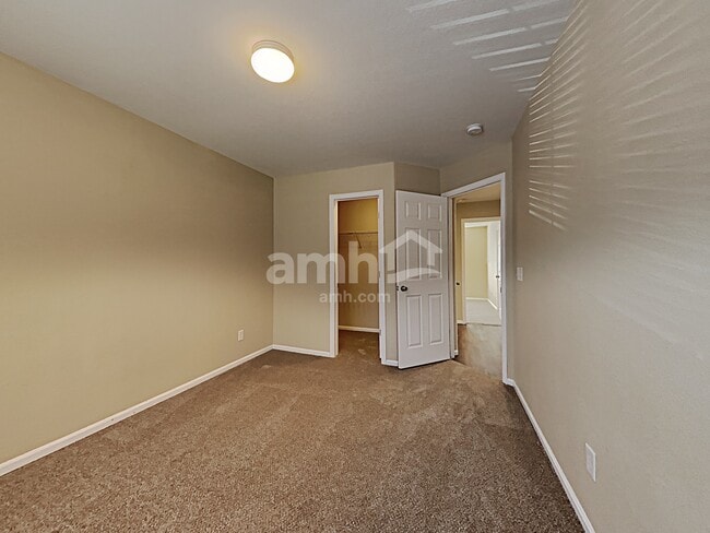 Building Photo - 1776 Riverwalk Pky