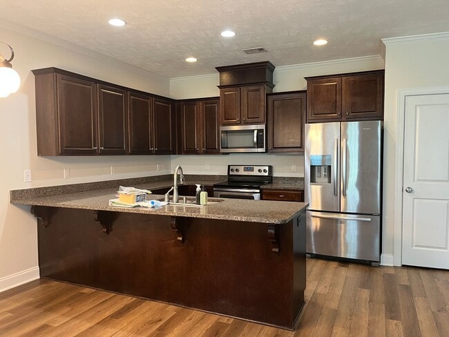 Building Photo - 742 Kensey Park Ln