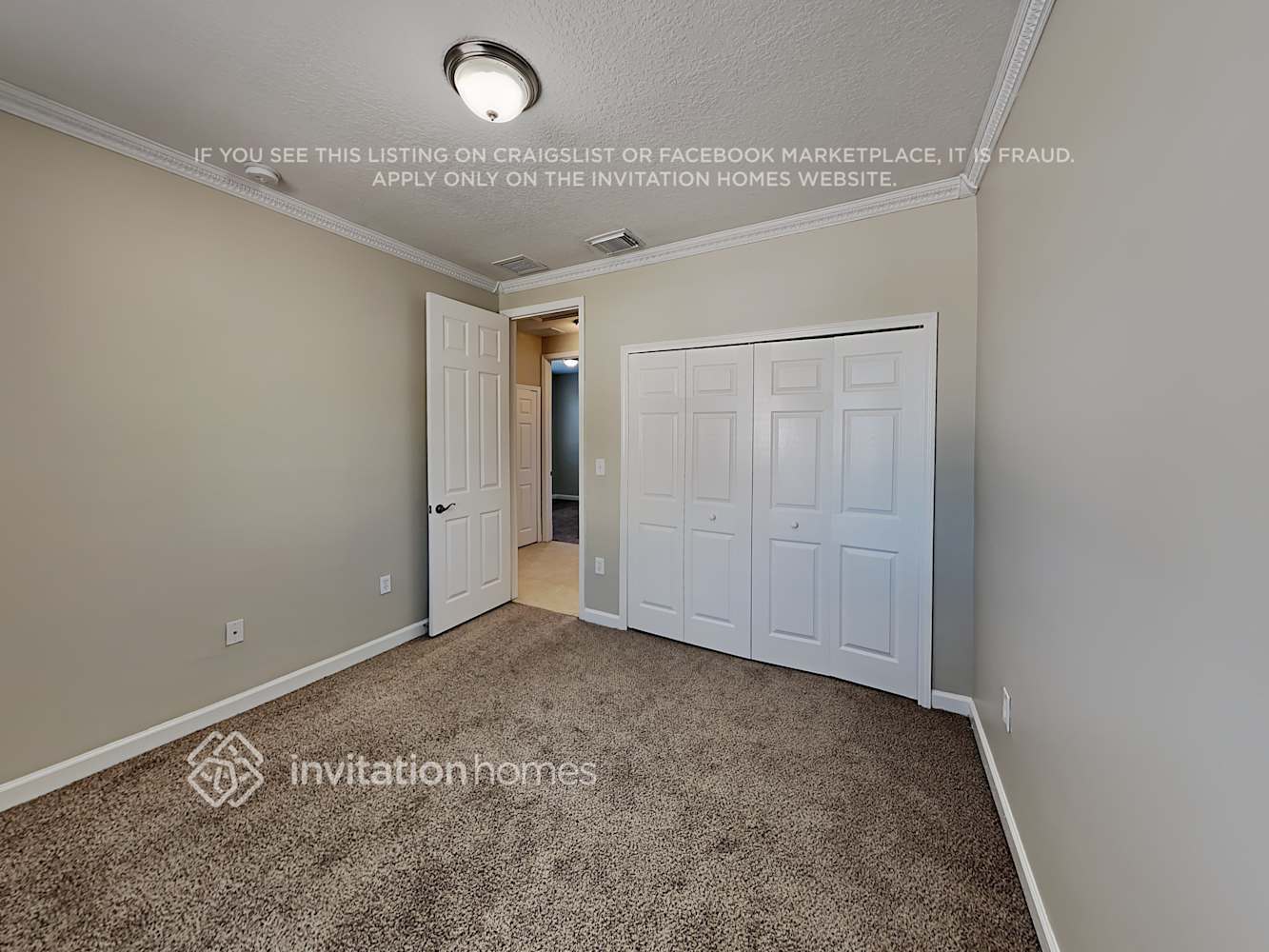 Building Photo - 6401 SW 162nd Ct
