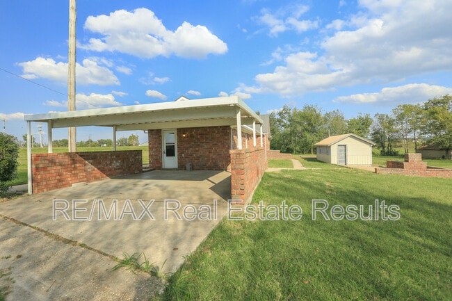 Building Photo - 1741 E 1st Ave