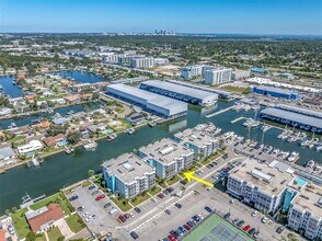 Building Photo - 4902 38th Way S