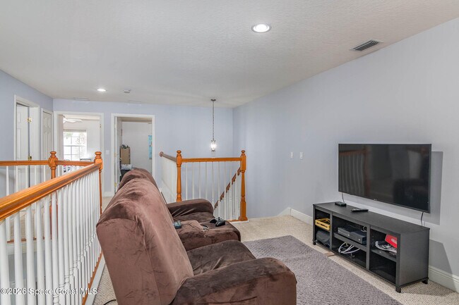 Building Photo - 206 Tin Roof Ave