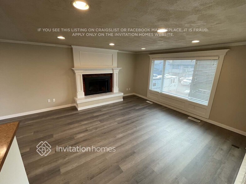 Building Photo - 6123 99th St NE