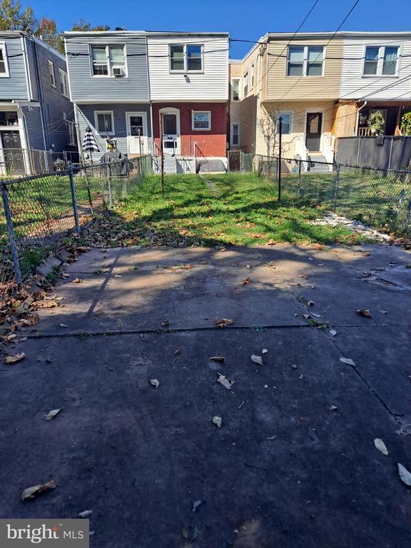 Building Photo - 846 Haws Ave