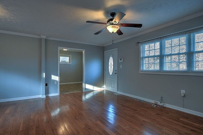 Building Photo - 4151 Cameron Rd