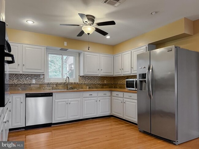 Building Photo - 19479 N Snow Hill Manor Rd