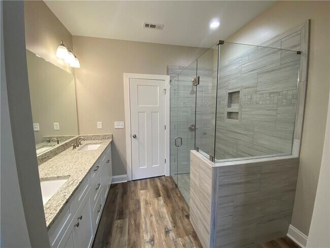 Building Photo - 782 Crooked Creek Dr