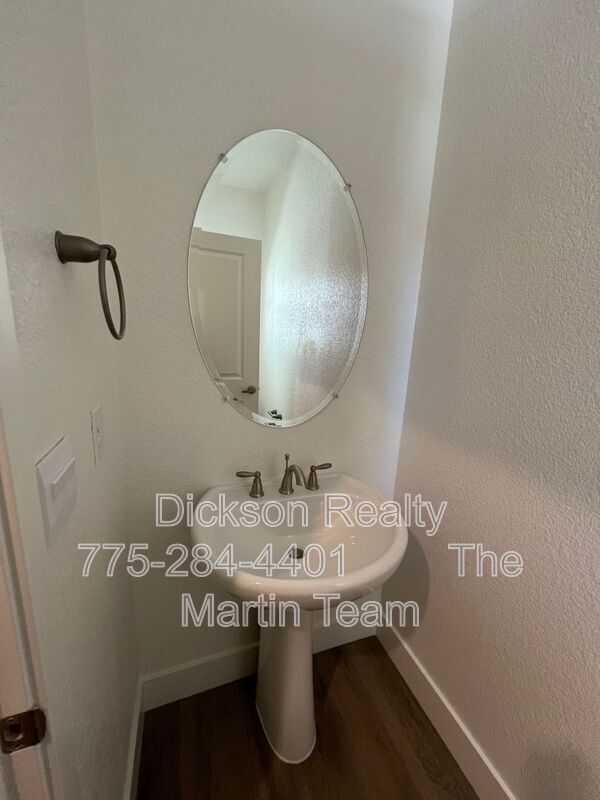 Building Photo - 7919 Schist Rd