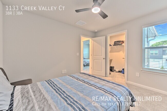 Building Photo - 1133 Crk Vly Ct