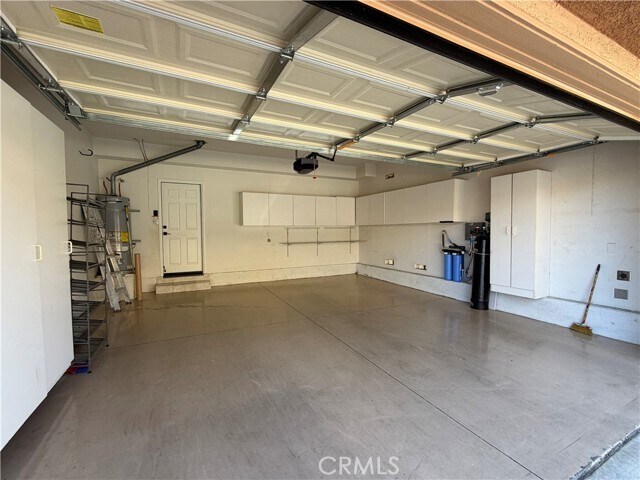 Building Photo - 18 Mineral King