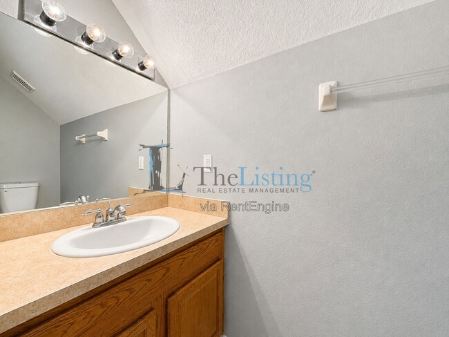 Building Photo - 11525 Declaration Dr
