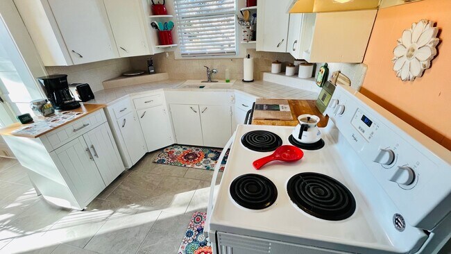 Building Photo - 4623 Avenue N 1/2 Rear