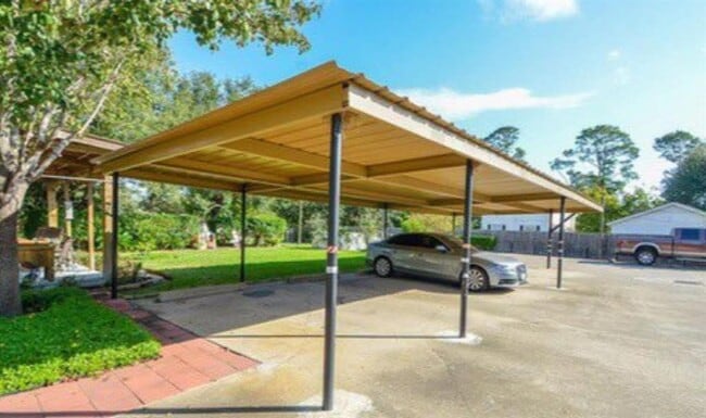 Building Photo - 7648 Broadview Dr