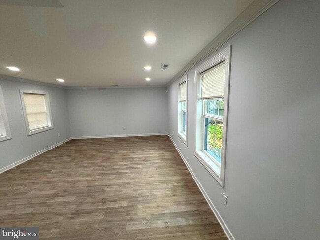 Building Photo - 203 Henson Rd