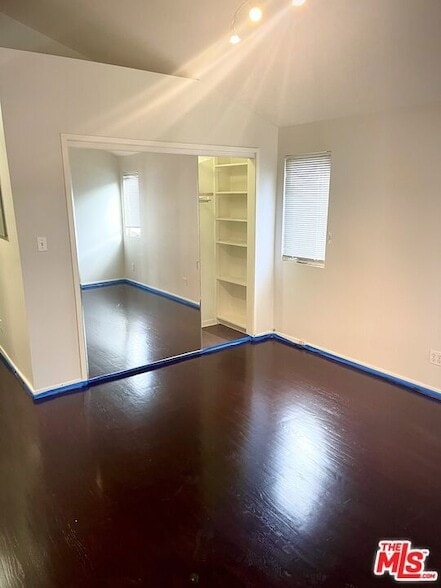 Building Photo - 3017 Urban Ave