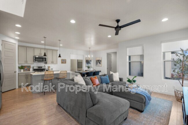 Building Photo - 2442 N Gotland Wy