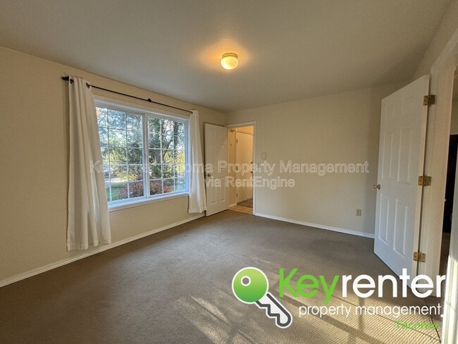 Building Photo - 1051 Paiute Trl