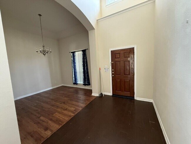Building Photo - 1706 Gypsum Ct