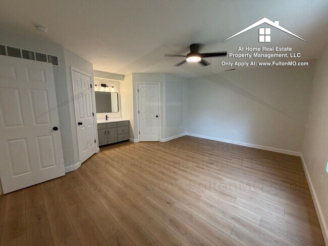 Building Photo - 1011 Greystone Ct