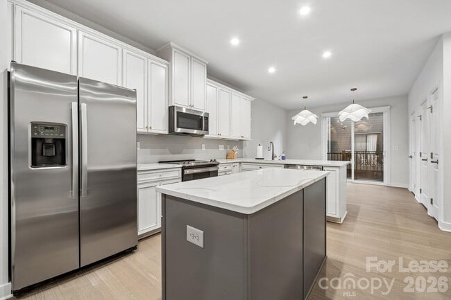 Building Photo - 1310 Gleason Wy