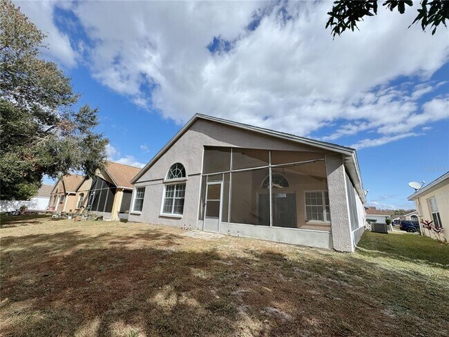 Building Photo - 2342 Lily Pad Ln