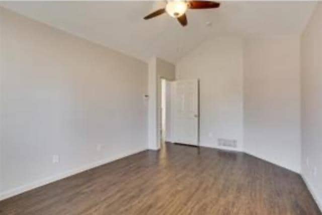 Building Photo - 1414 Stella Dr