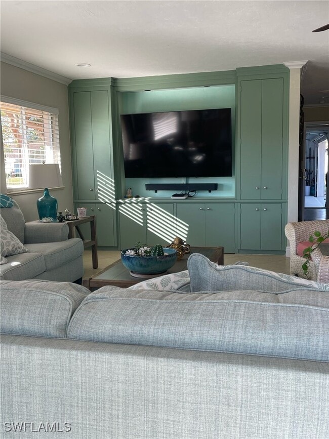 Building Photo - 9879 El Greco Cir