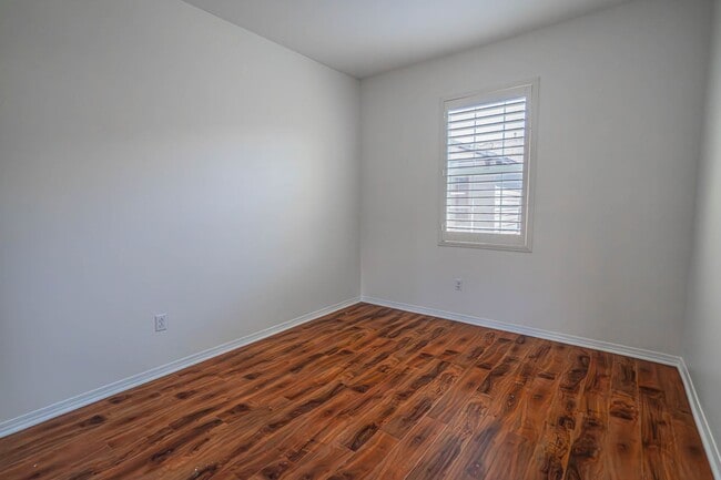 Building Photo - Beautifully Remodeled 3-Bedroom Home in Sa...
