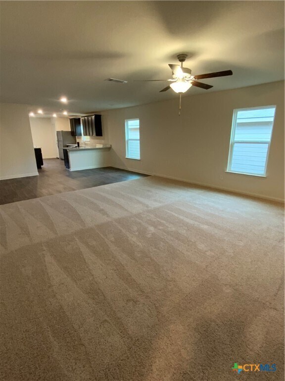 Building Photo - 208 Allington Cir