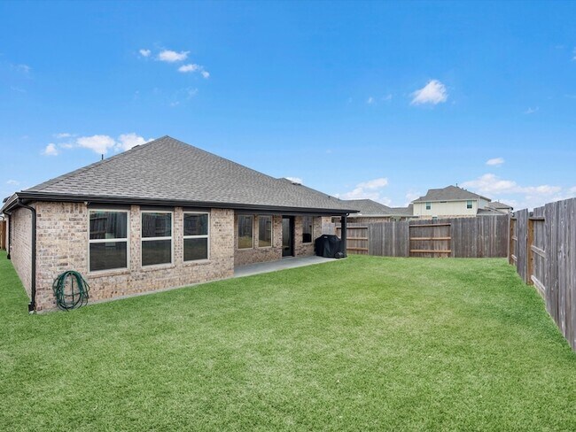 Building Photo - 2016 Cottage Brg Rd