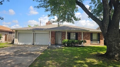 Building Photo - 12814 Harwin Dr