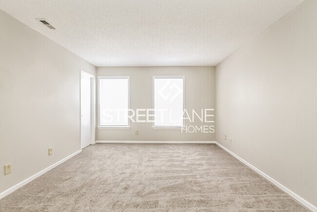 Building Photo - FIRST FULL MONTH FREE WITH A 13 MONTH TERM.