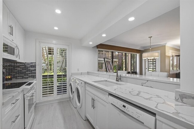 Building Photo - 312 Brackenwood Cir