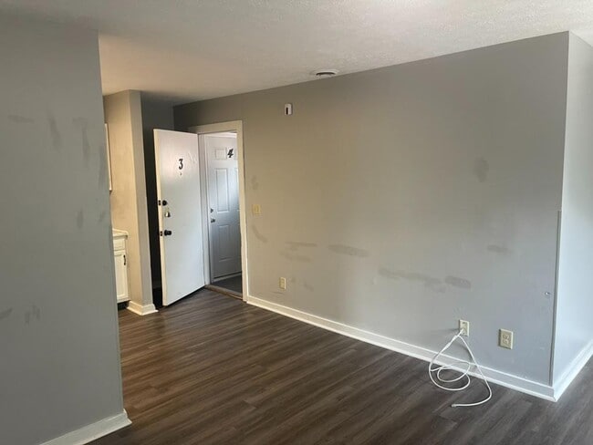 Building Photo - 1034 N 8th St