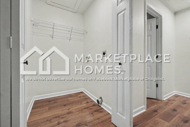 Building Photo - 6538 Voyles Dr