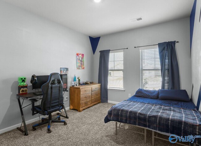 Building Photo - 123 Barn Trail Way