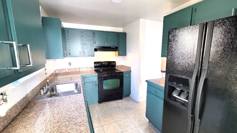 Building Photo - 7776 Carr Dr