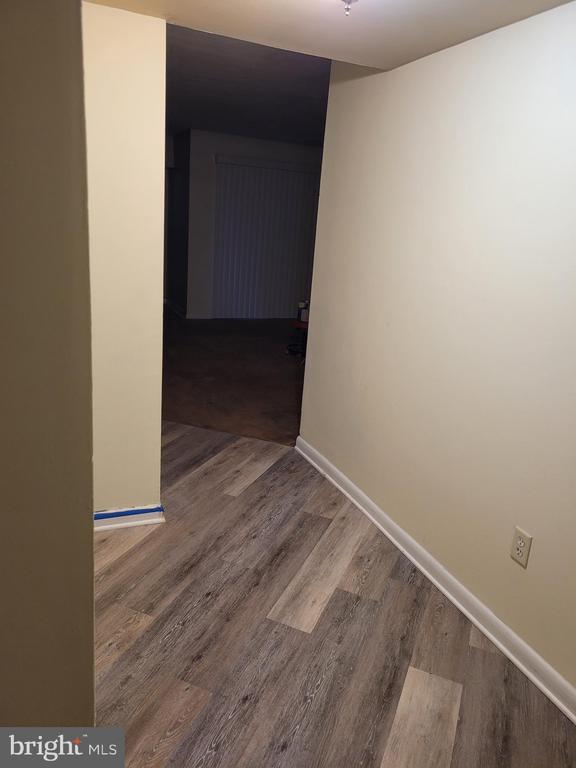 Building Photo - 1605 Meadowview Ln