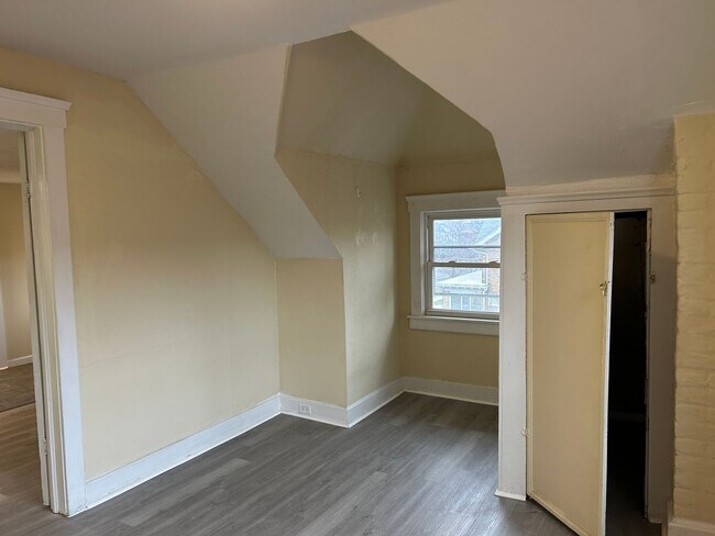 Building Photo - 2681 E 126th St