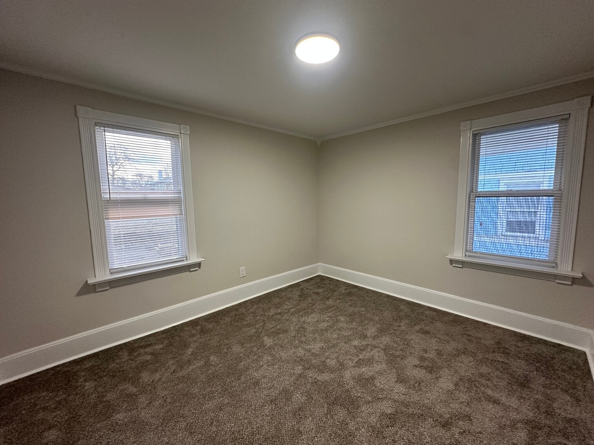 Building Photo - 1305 Woodward Ave