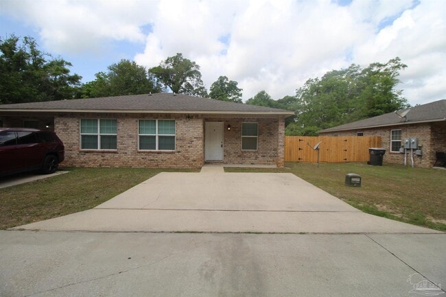 Building Photo - 3417 W Fisher St