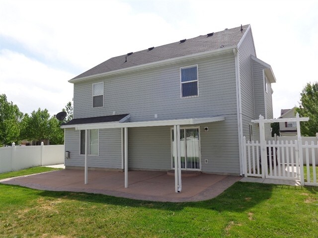 Building Photo - 37 N Montrose Dr