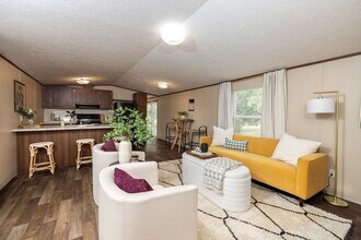 Building Photo - My- 88