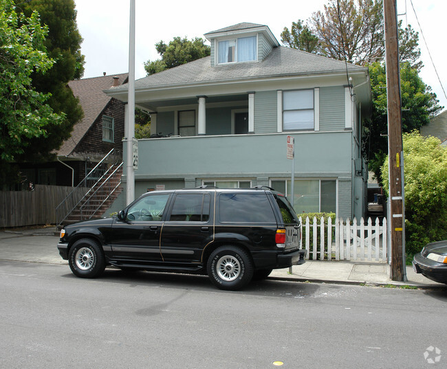 Building Photo - 243 N. Ellsworth