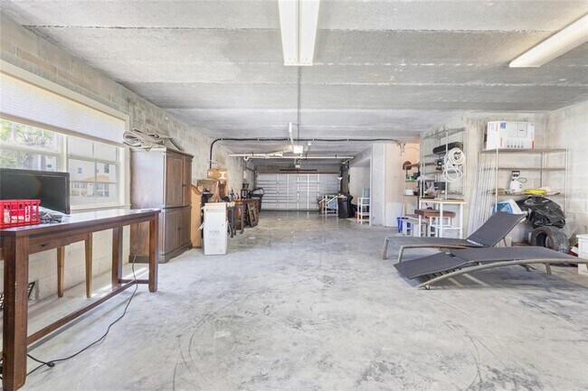 Building Photo - 141 175th Ave E