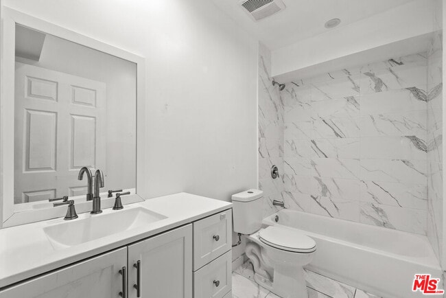 Building Photo - 5142 Denny Ave