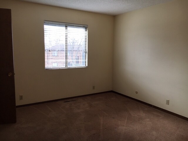 Building Photo - 659 Faidley Pl