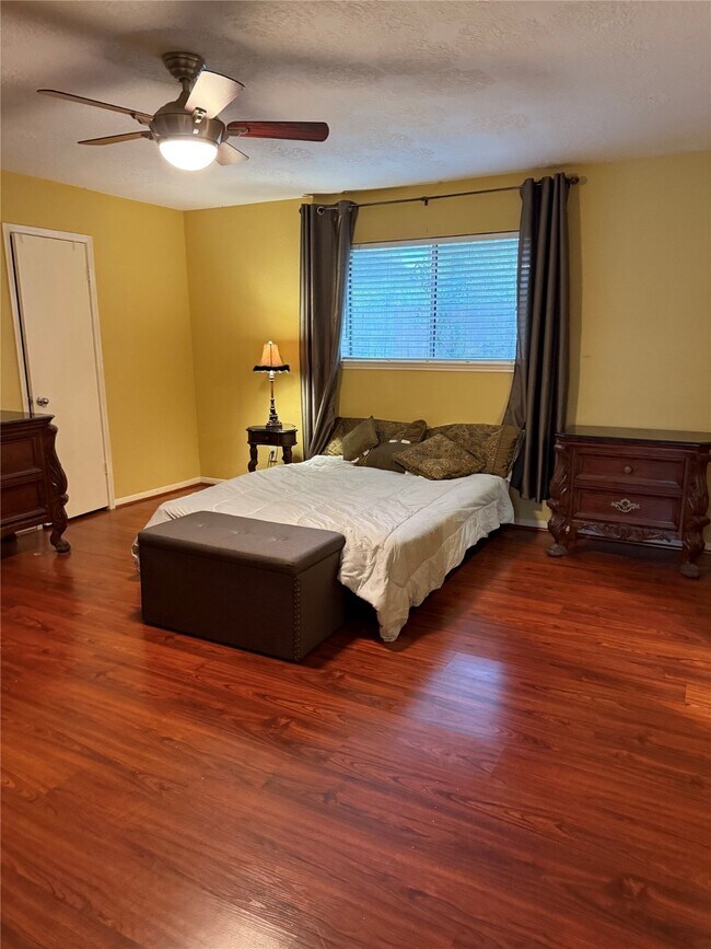 Building Photo - 2902 Arrowhead Dr