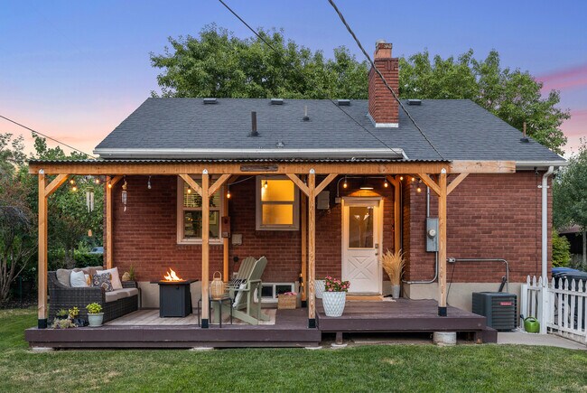 Backyard Deck - 3168 S 2000 E